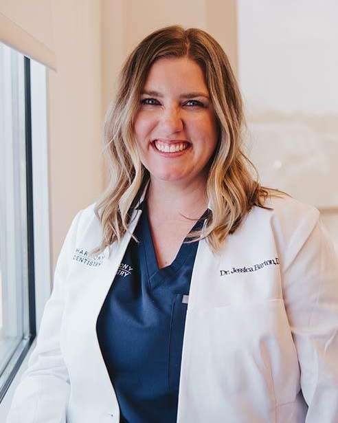 Dr. Jessica Barton