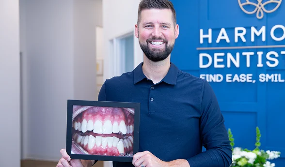 Justin Evans sharing his clear aligner video testimonial